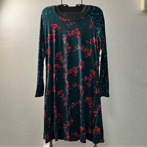 The Pioneer Woman Green Floral Knit Dress Size M